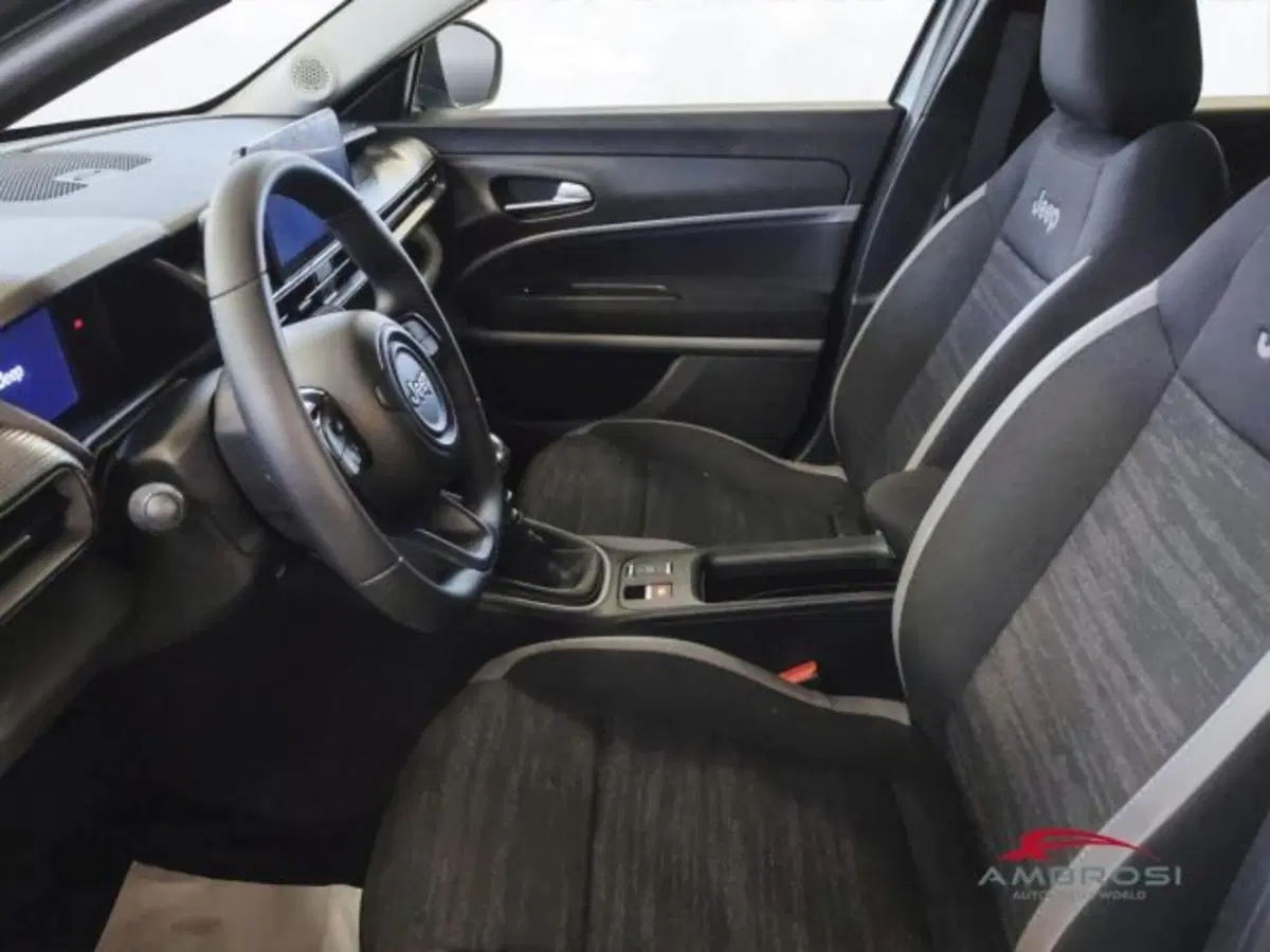 Jeep Avenger usata a Perugia (10)