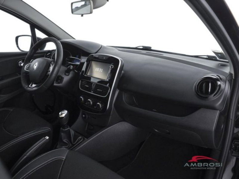 Renault Clio usata a Perugia (12)