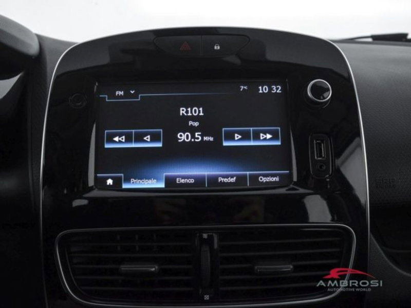 Renault Clio usata a Perugia (14)