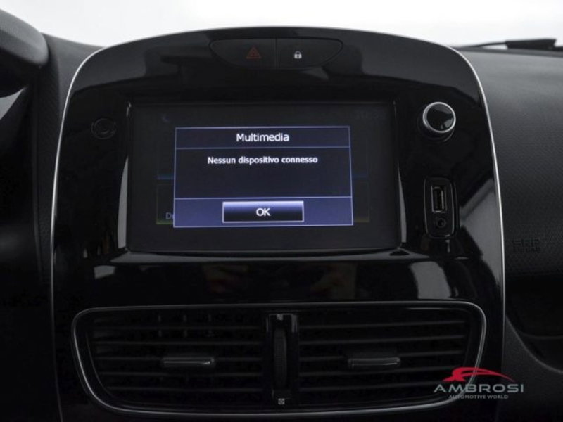 Renault Clio usata a Perugia (15)