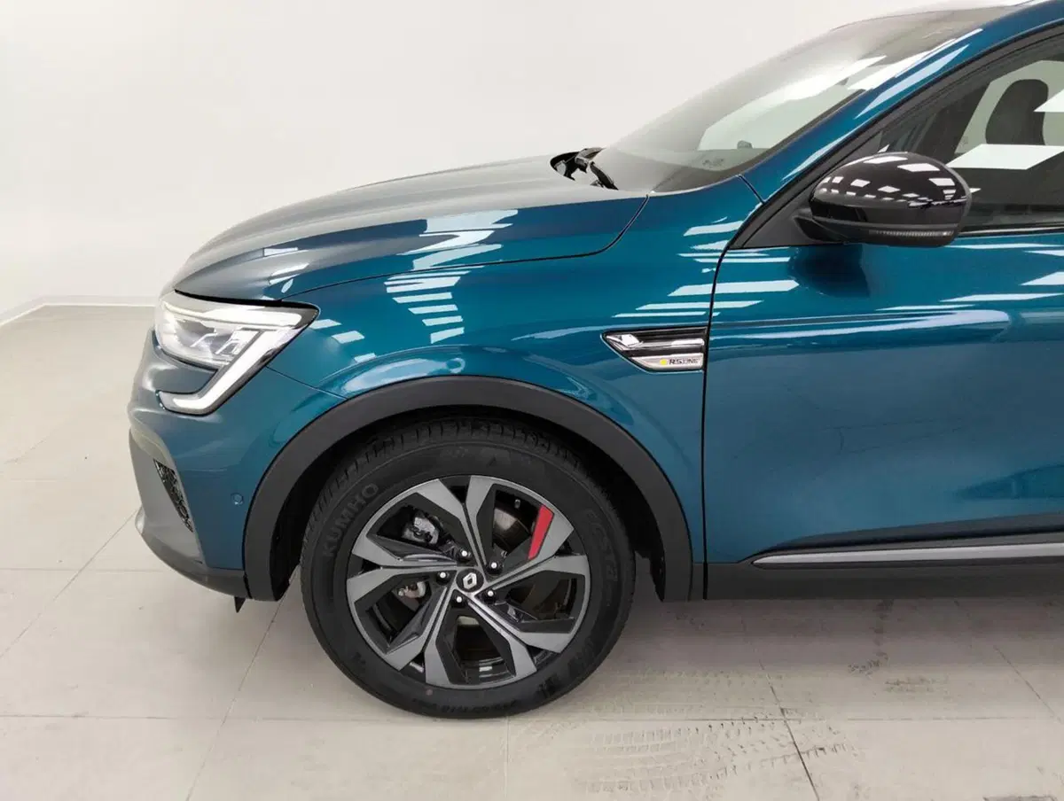 Renault Arkana usata a Como (9)