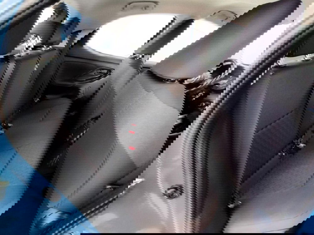 Toyota Yaris usata a Como (5)