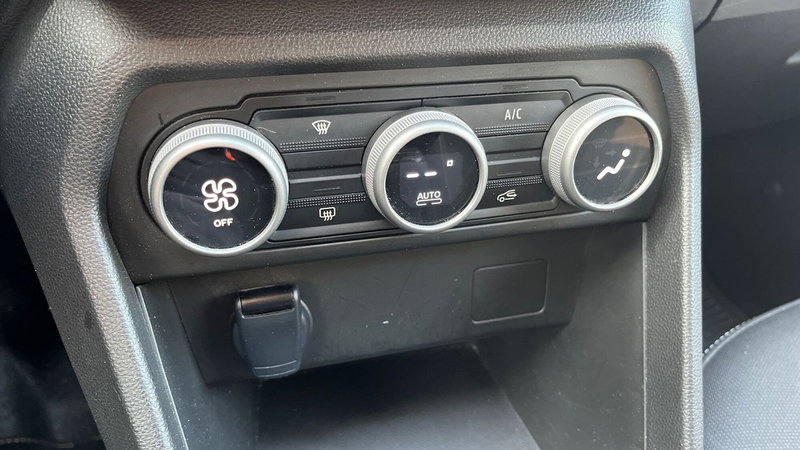 Dacia Jogger usata a Parma (10)