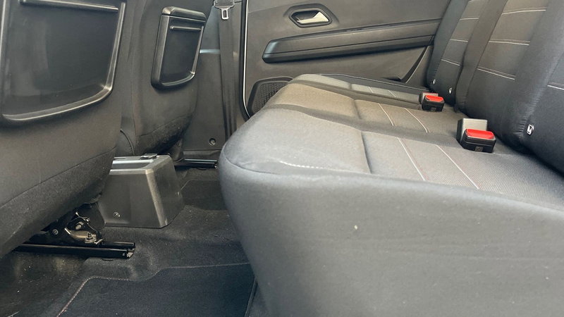 Dacia Jogger usata a Parma (15)