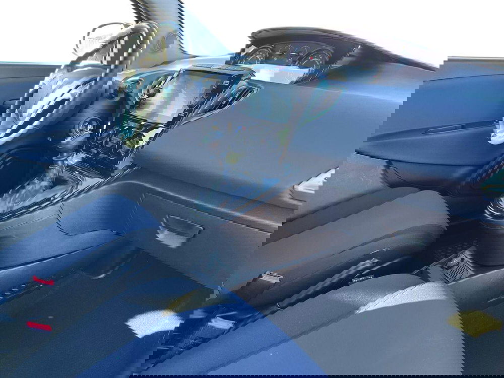 Lancia Ypsilon usata a Taranto (9)