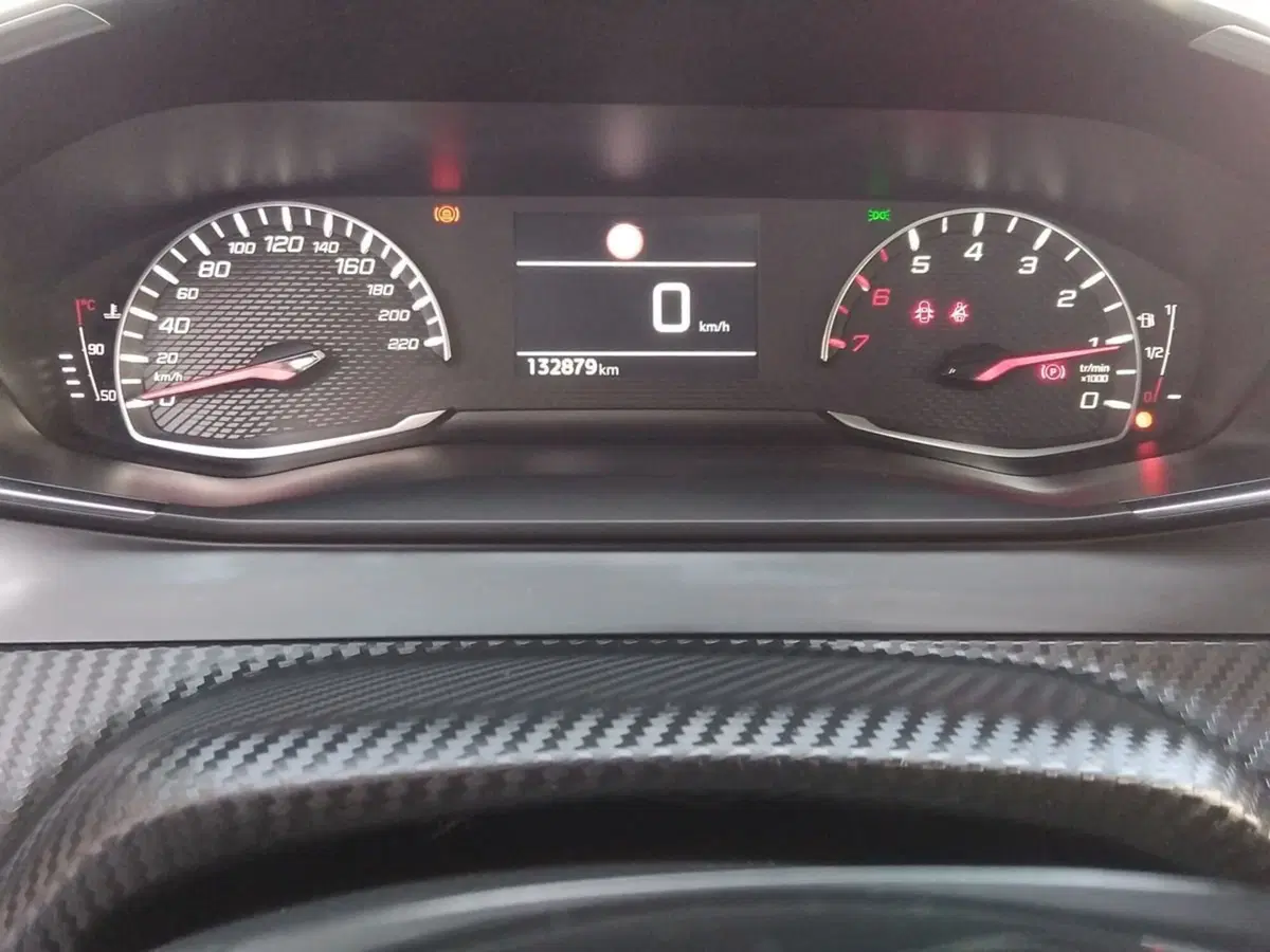 Peugeot 2008 usata a Pescara (9)