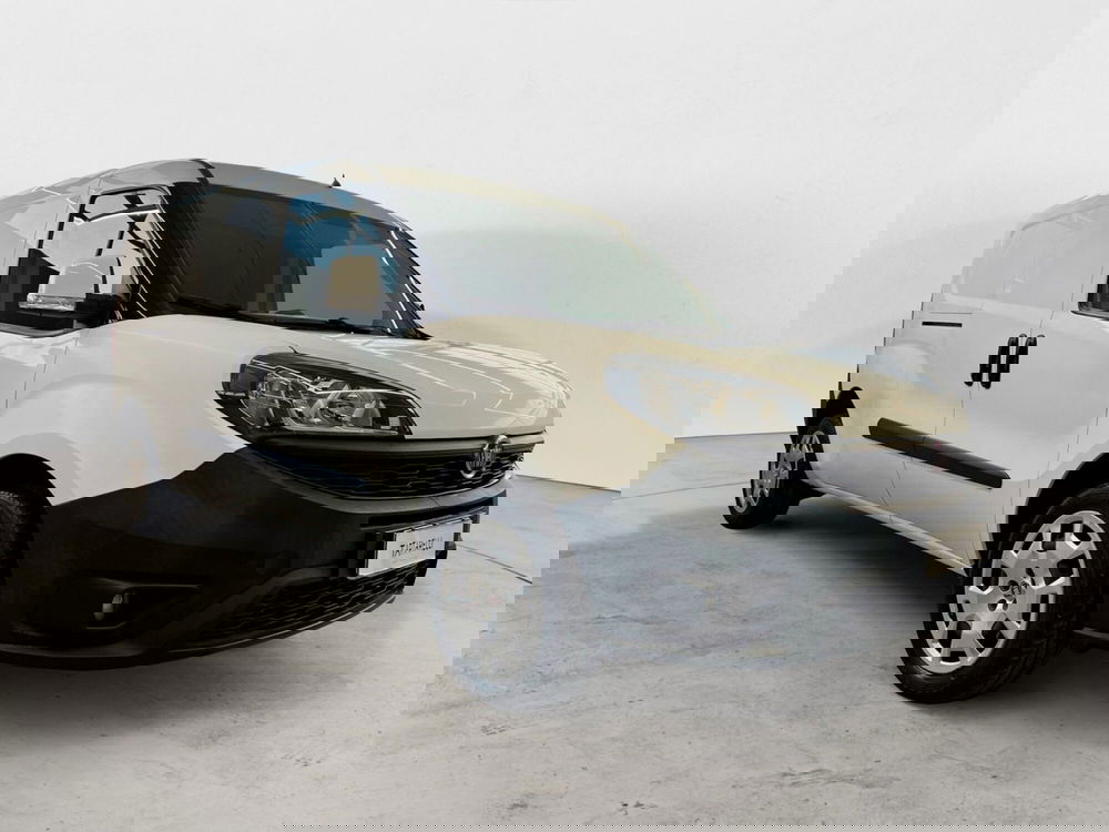 Fiat Doblò Furgone usata a Bari