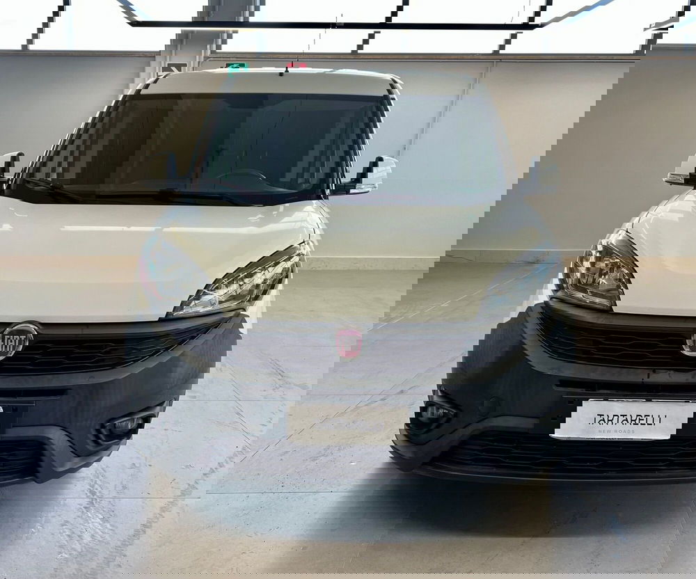 Fiat Doblò Furgone usata a Bari (2)