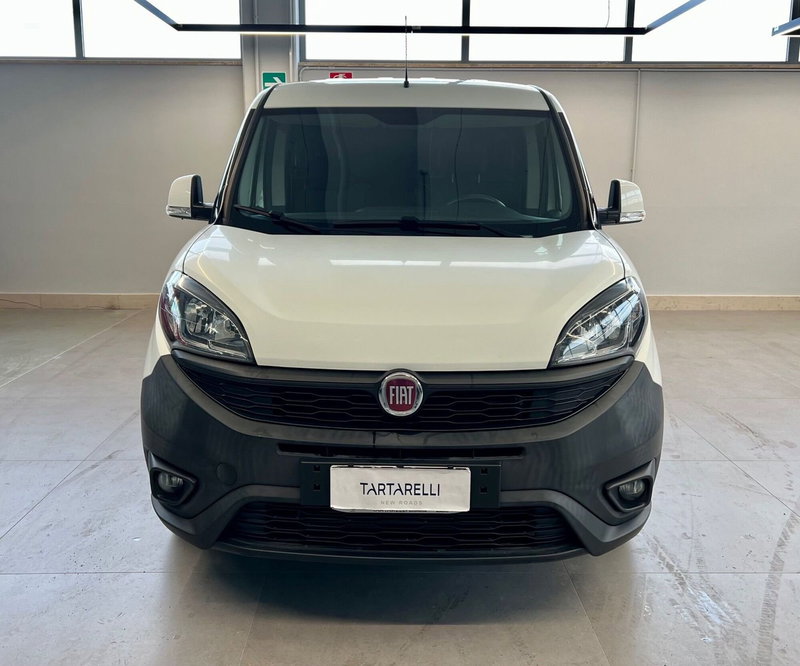 Fiat Doblò Furgone usata a Bari (2)