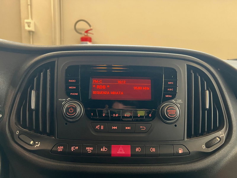 Fiat Doblò Furgone usata a Bari (20)