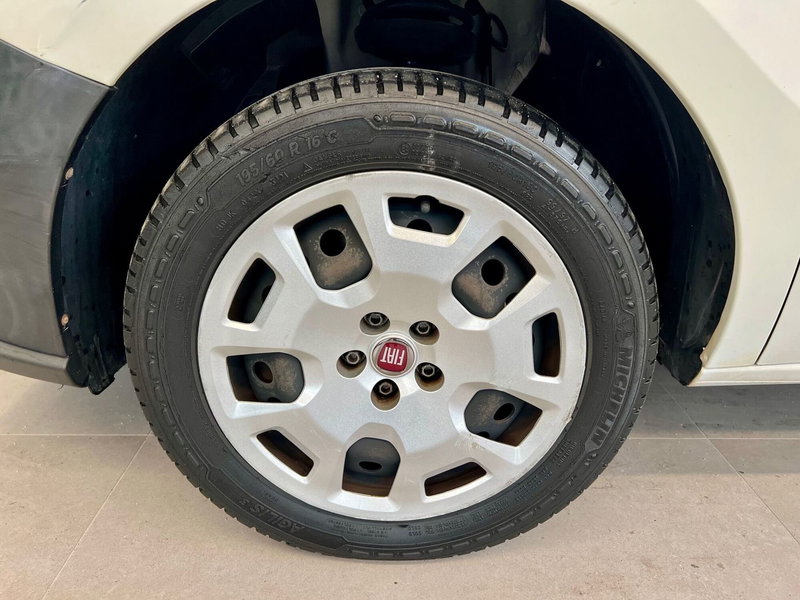 Fiat Doblò Furgone usata a Bari (5)