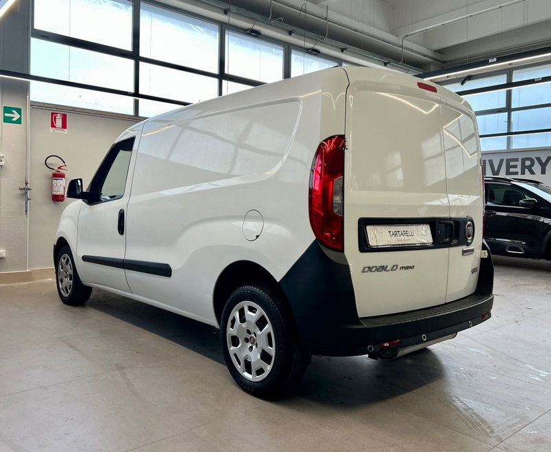 Fiat Doblò Furgone usata a Bari (6)