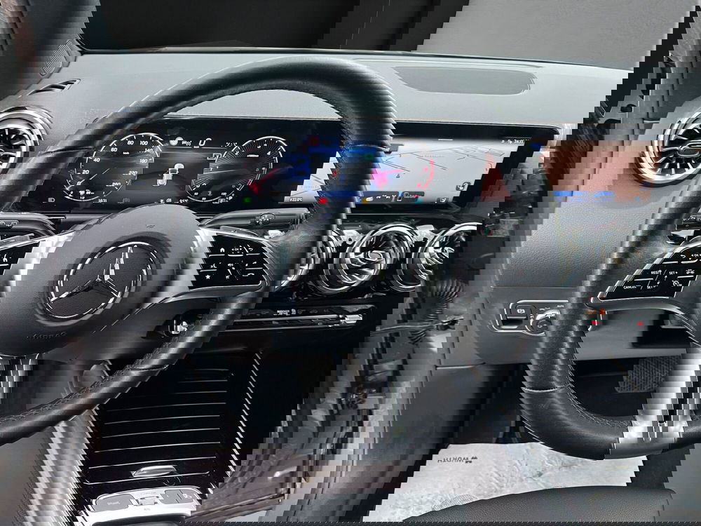 Mercedes-Benz GLA SUV usata a Cosenza (10)