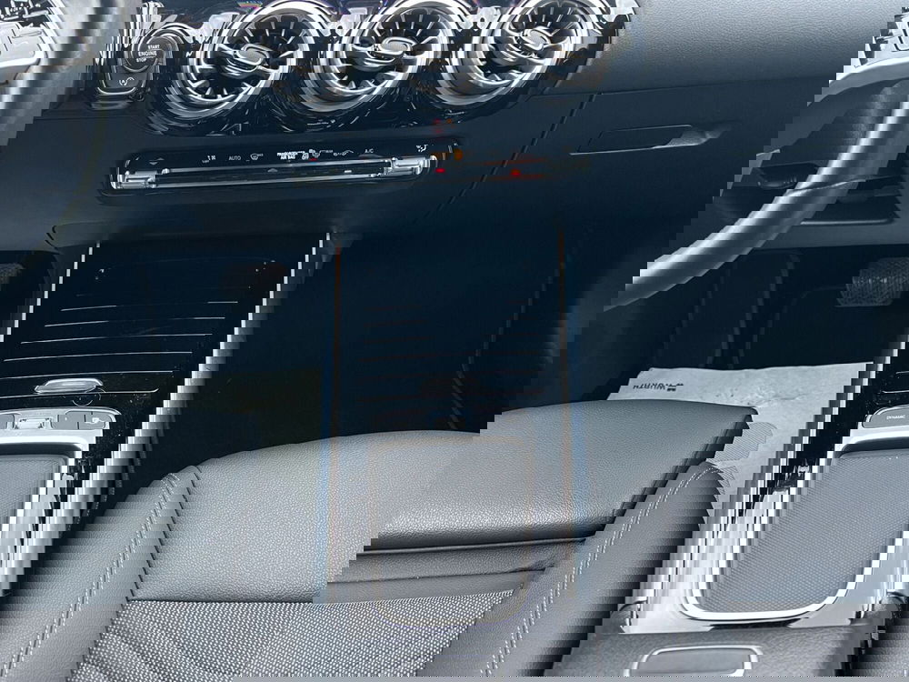 Mercedes-Benz GLA SUV usata a Cosenza (15)