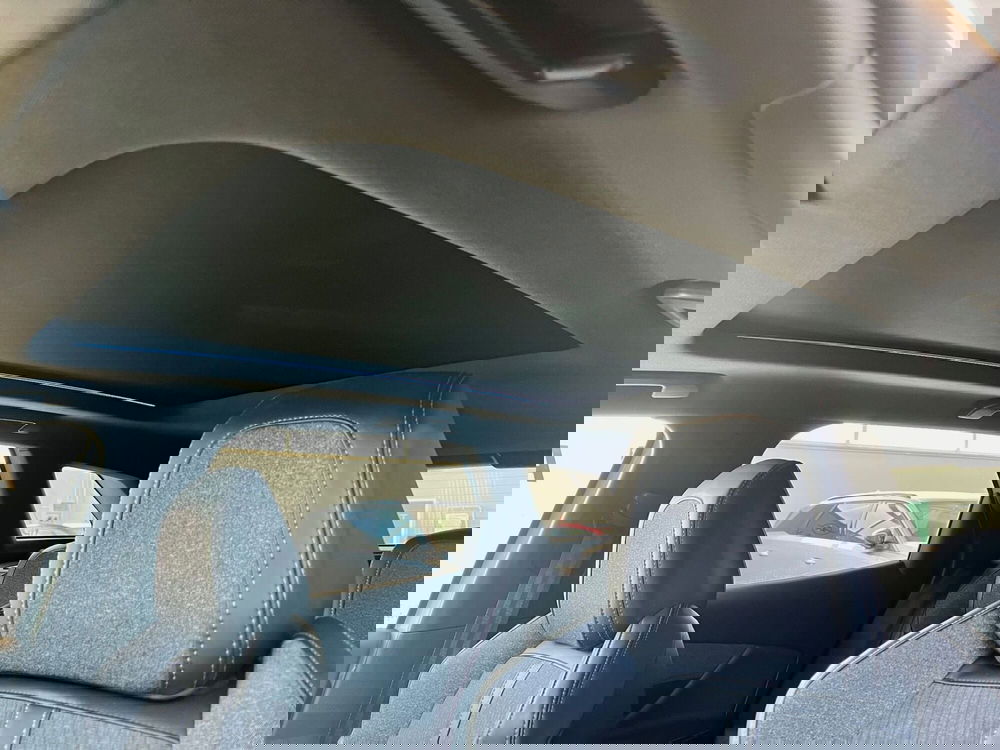 Peugeot 3008 usata a Bari (9)