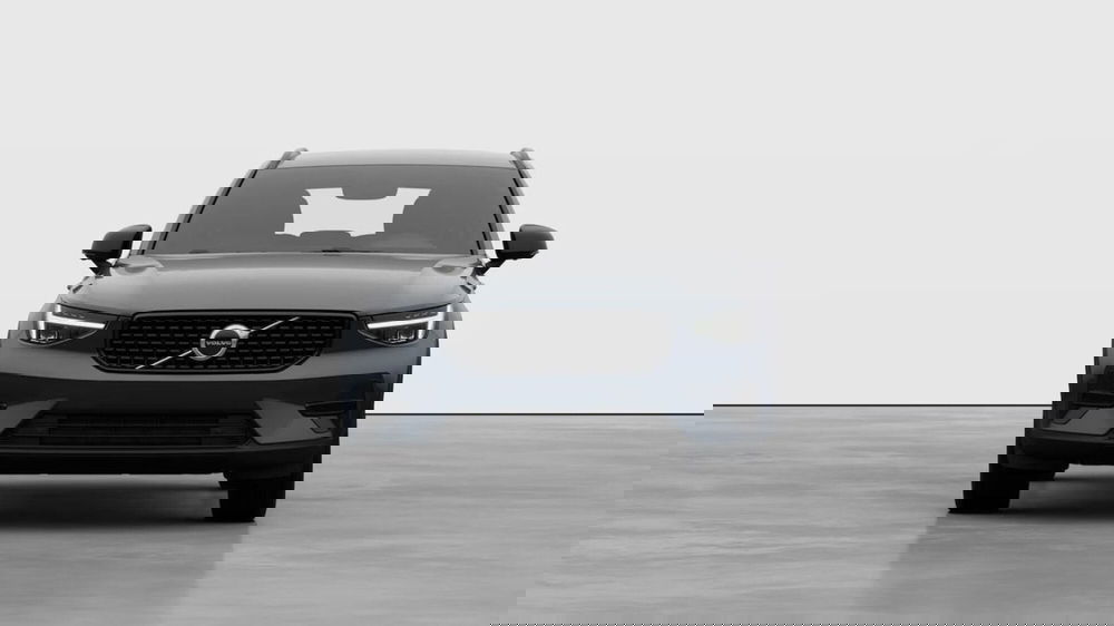 Volvo XC40 nuova a Como (2)