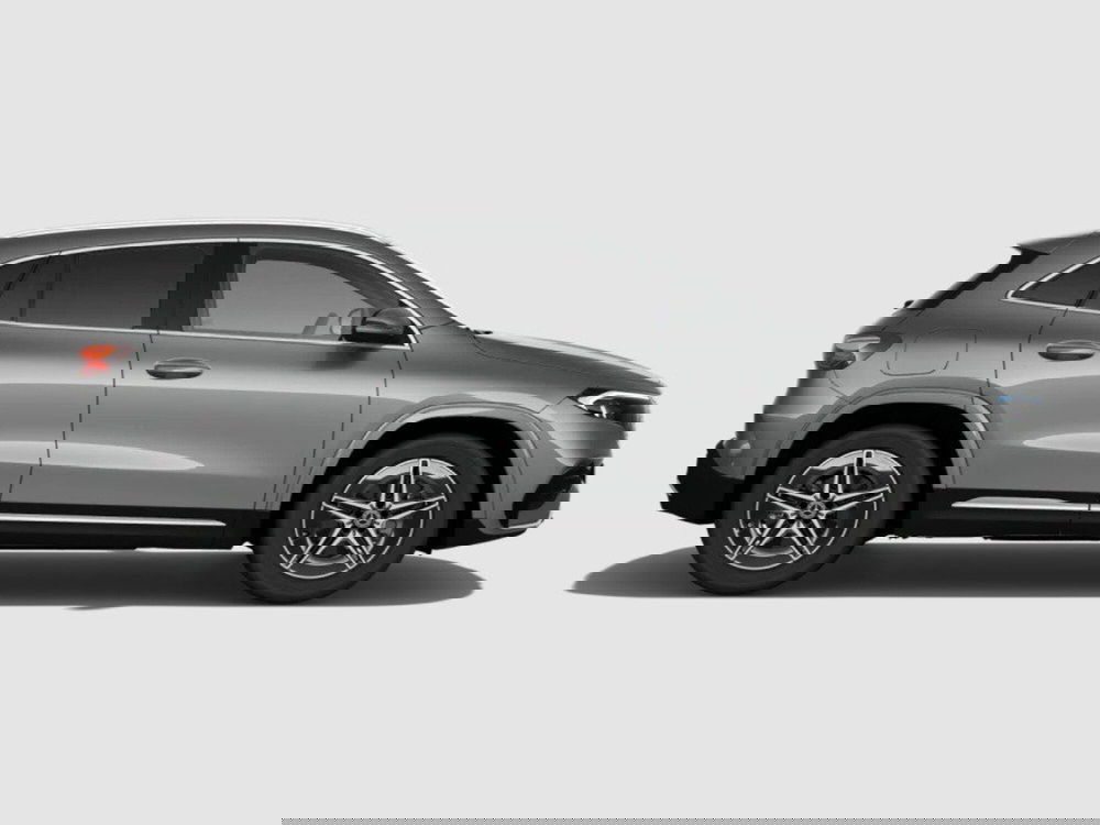 Mercedes-Benz EQA nuova a Ancona (6)