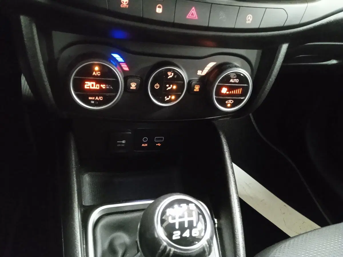 Fiat Tipo Station Wagon usata a Torino (13)
