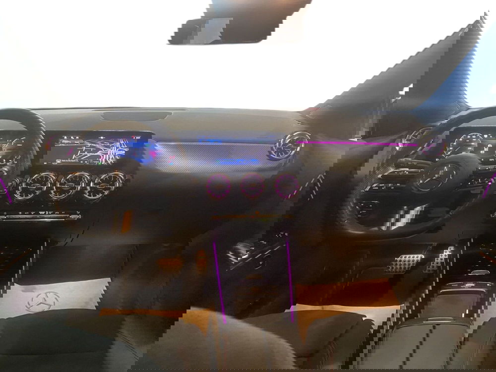 Mercedes-Benz GLA SUV usata a Napoli (10)