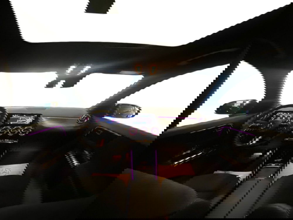 Mercedes-Benz GLA SUV usata a Napoli (12)