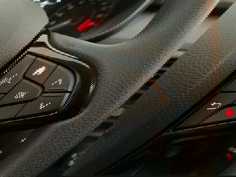 Dacia Sandero Stepway usata a Como (18)