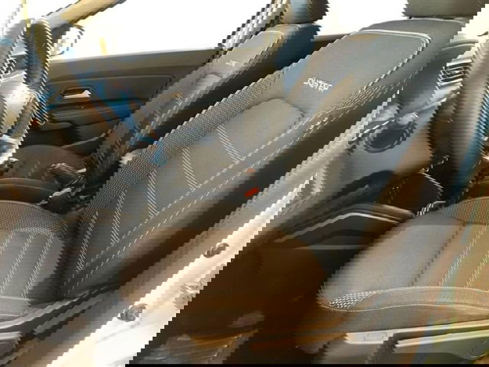 Dacia Duster usata a Como (10)