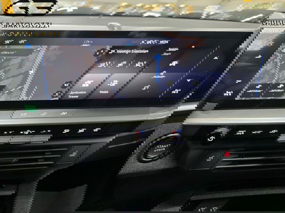 Opel Grandland nuova a Prato (16)