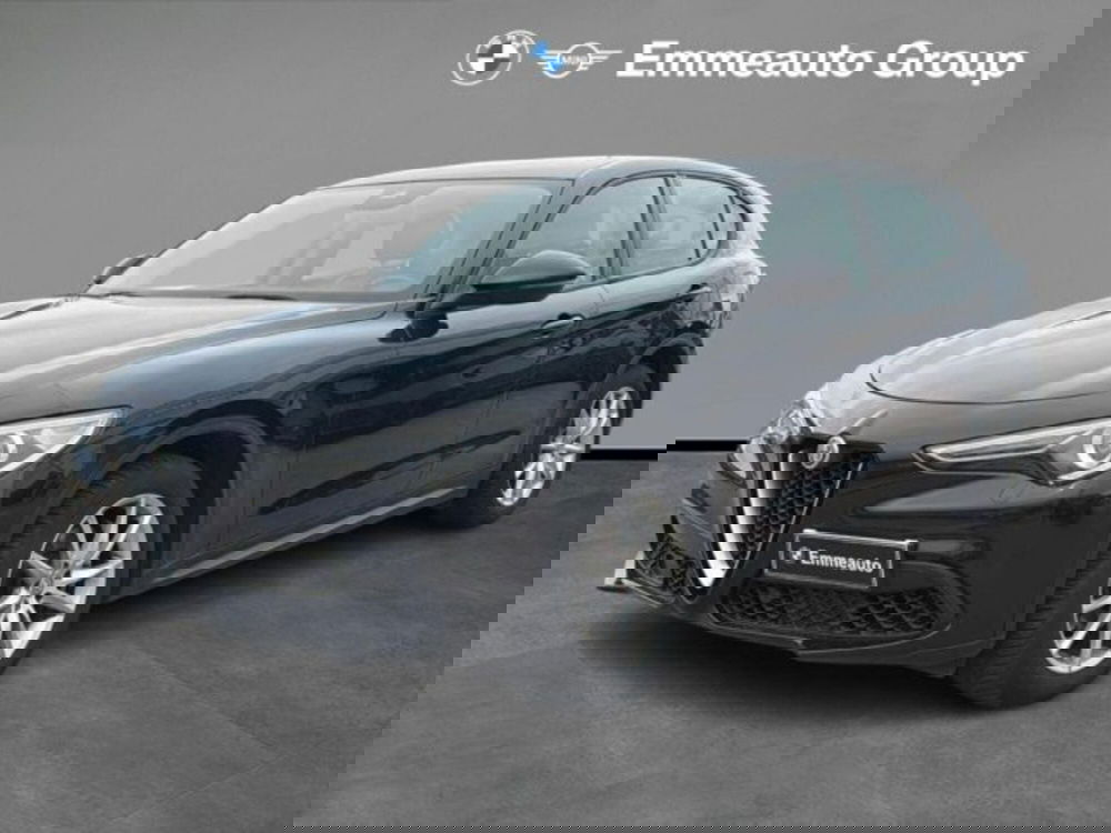 Alfa Romeo Stelvio usata a Lecce