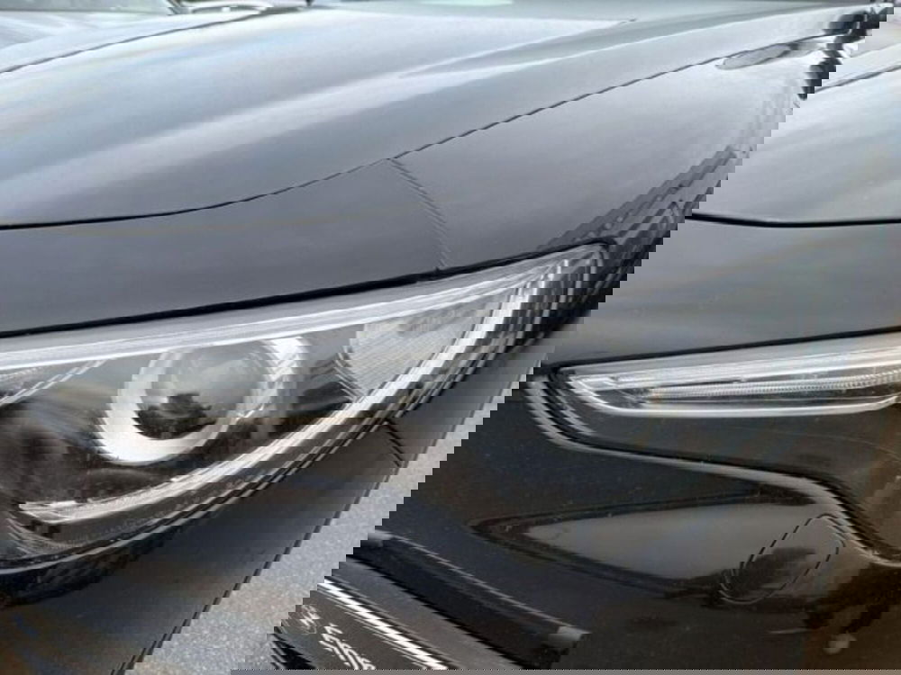 Alfa Romeo Stelvio usata a Lecce (8)