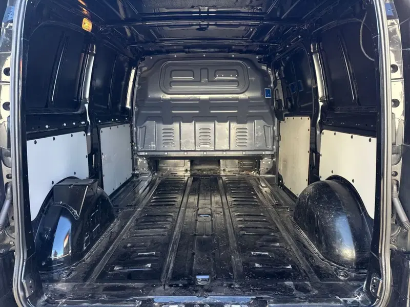 Mercedes-Benz Vito usata a Milano (8)