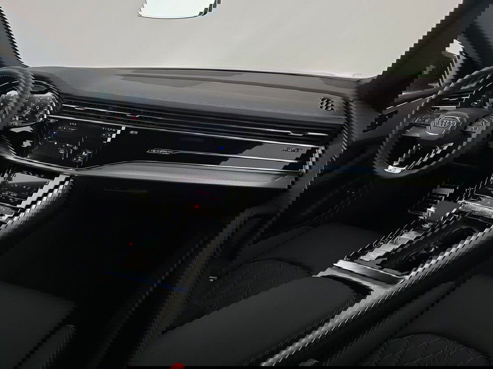 Audi Q8 usata a Alessandria (13)