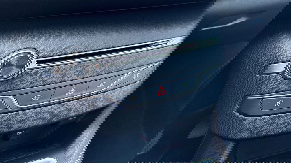 Peugeot 308 usata a Treviso (11)