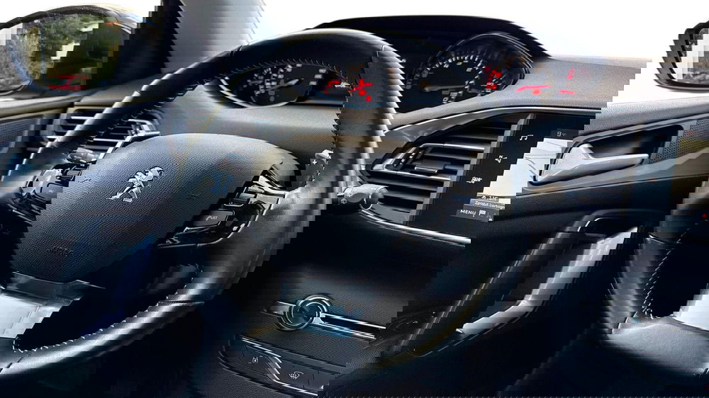 Peugeot 308 usata a Treviso (13)