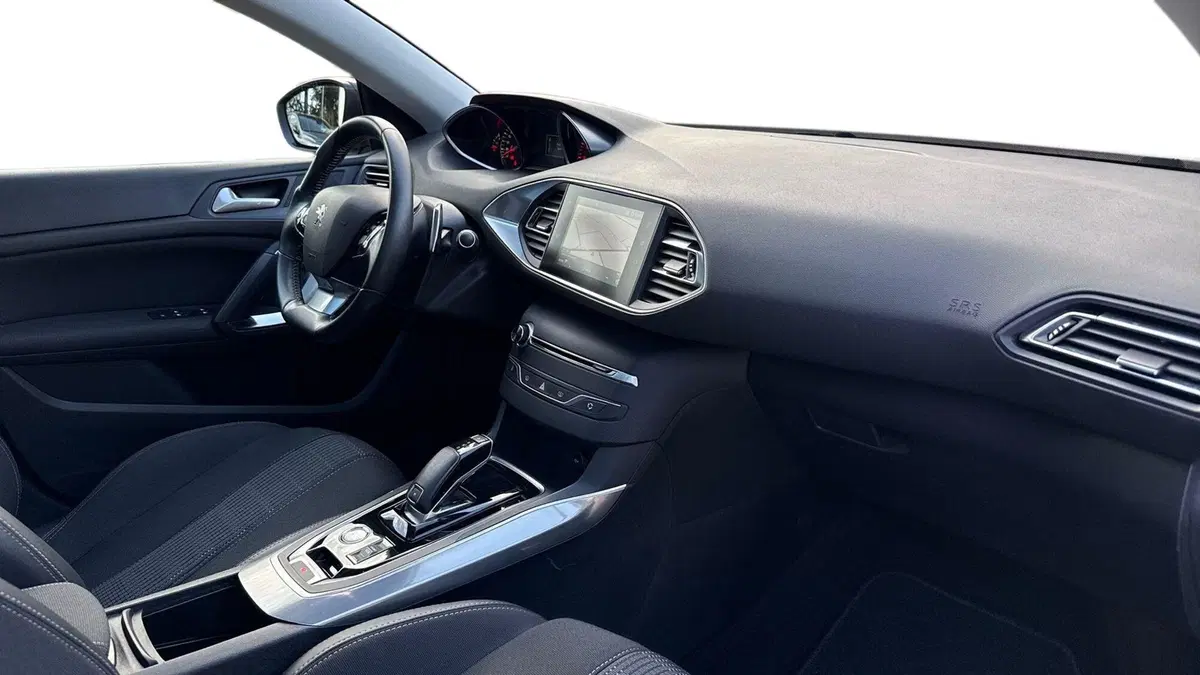 Peugeot 308 usata a Treviso (6)