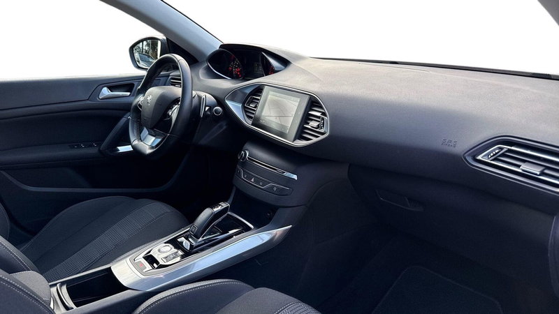 Peugeot 308 usata a Treviso (6)