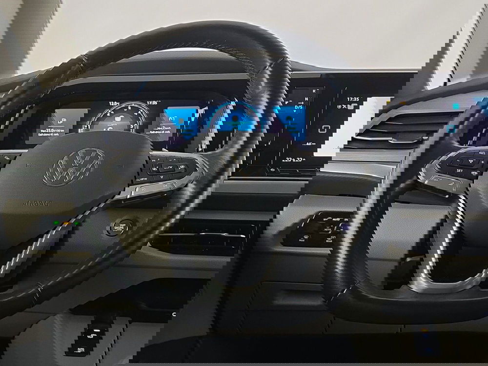 Volkswagen Multivan usata a Alessandria (11)