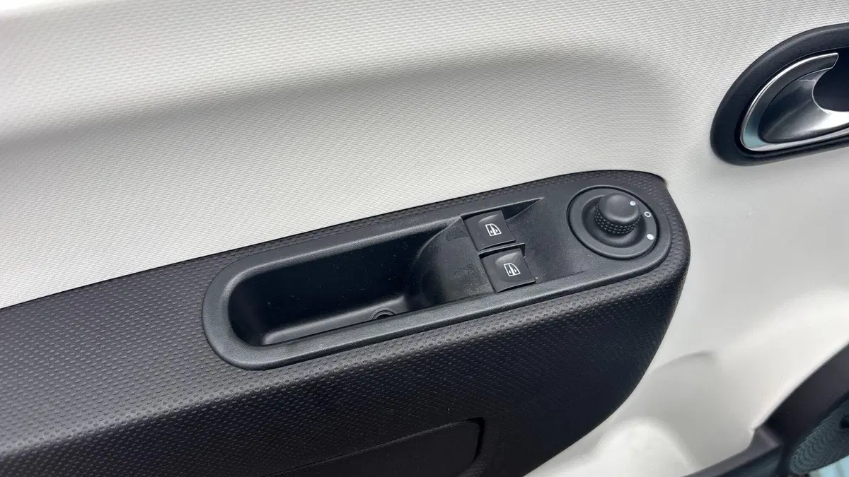 Renault Twingo usata a Treviso (14)