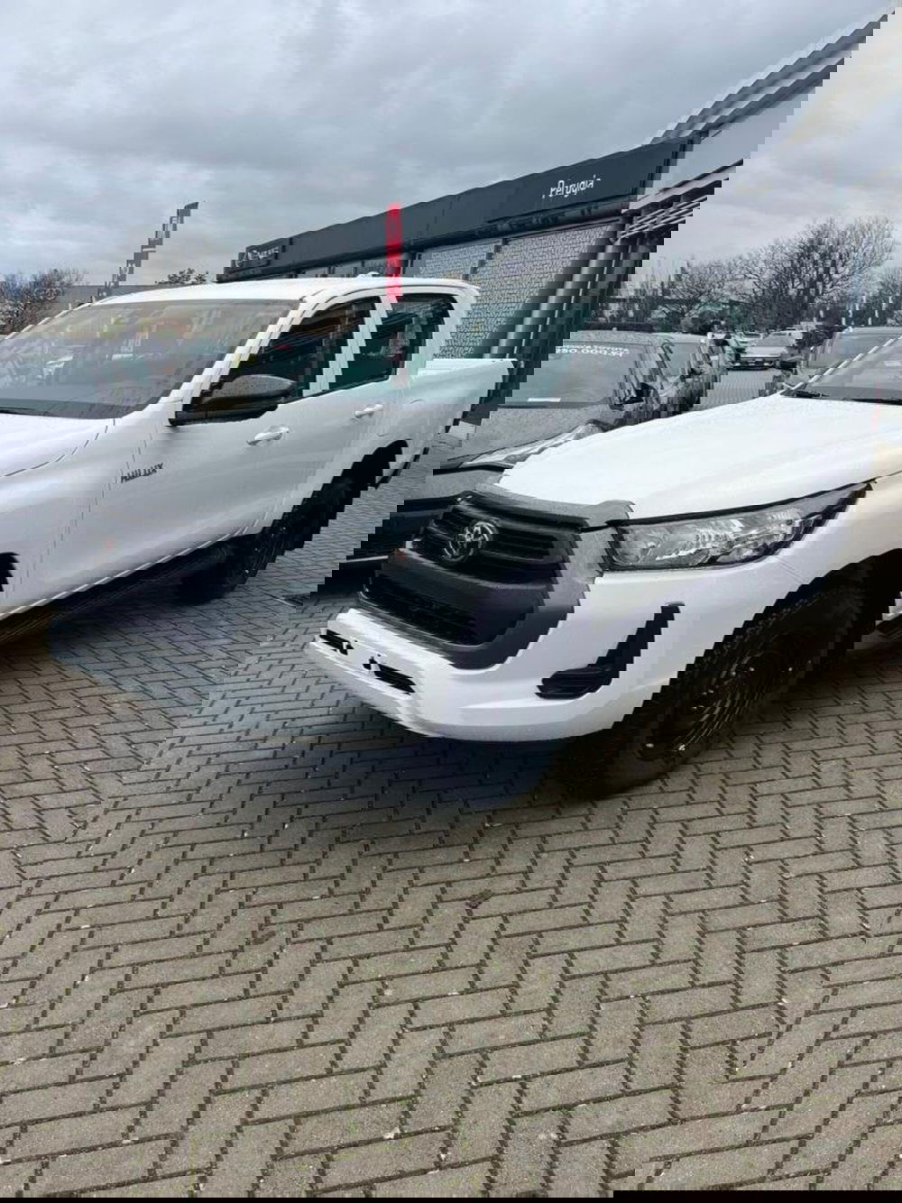 Toyota Hilux nuova a Perugia