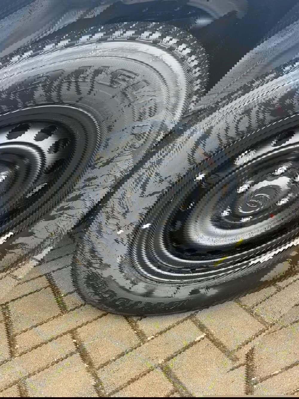 Toyota Hilux nuova a Perugia (10)