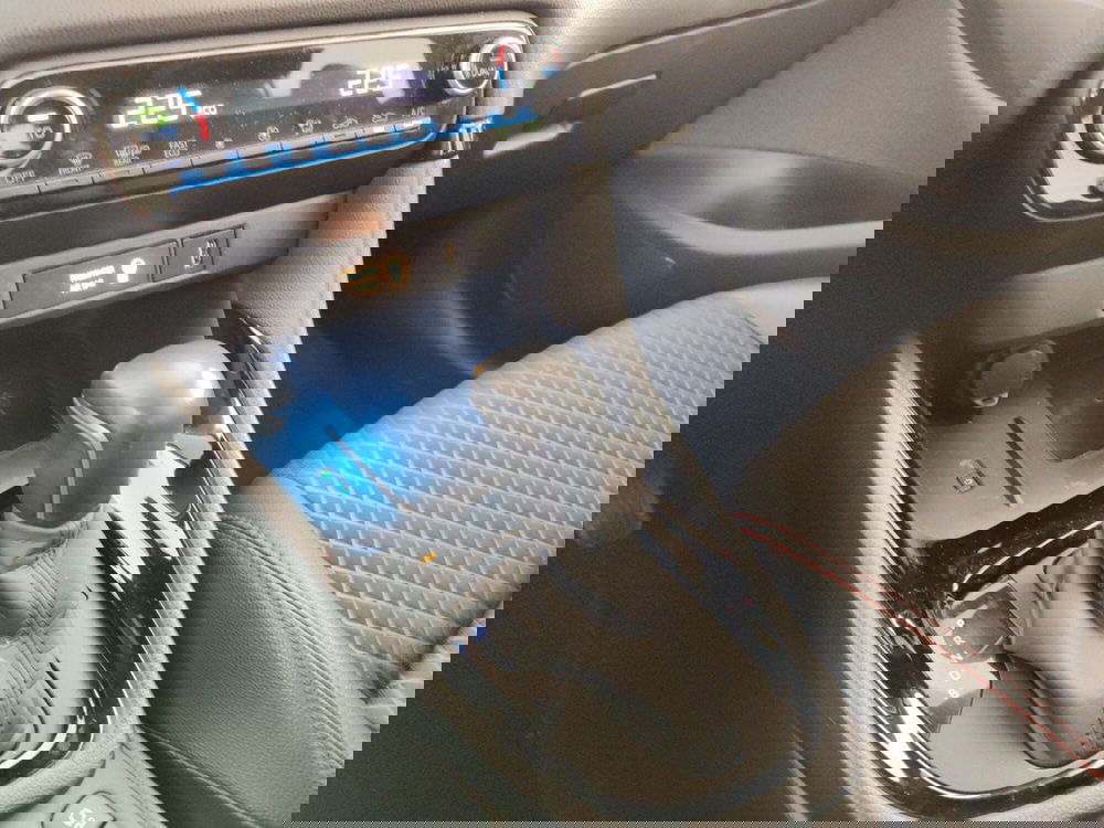 Toyota Yaris usata a Massa-Carrara (11)