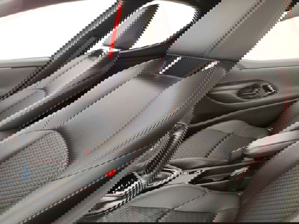 Toyota Yaris usata a Massa-Carrara (9)