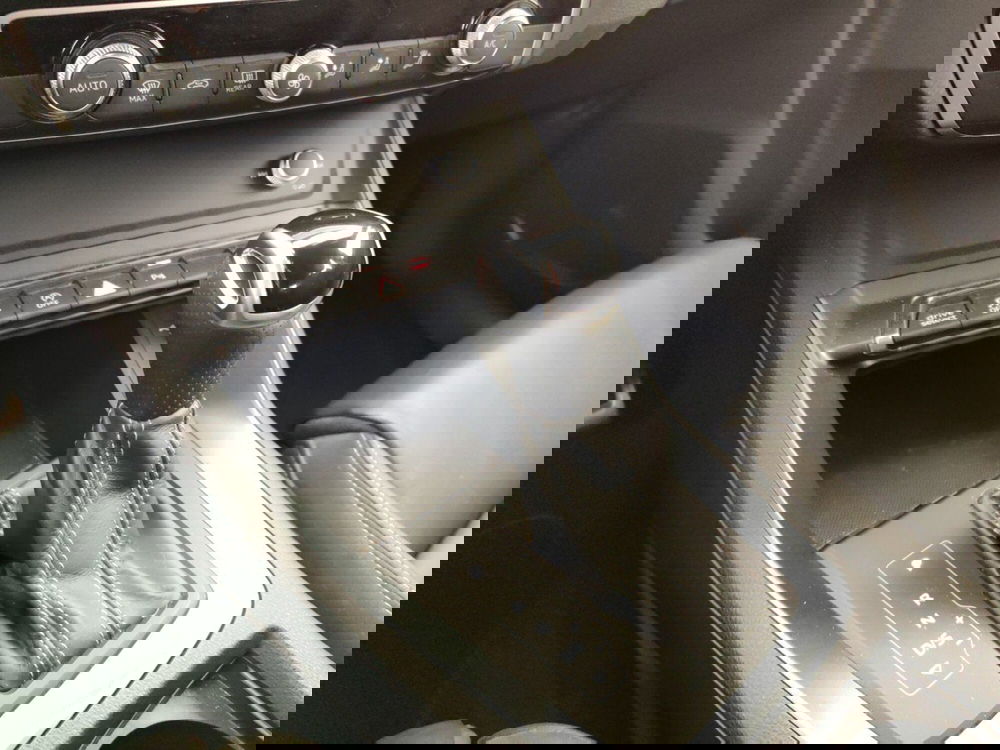 Audi Q3 Sportback usata a Massa-Carrara (11)