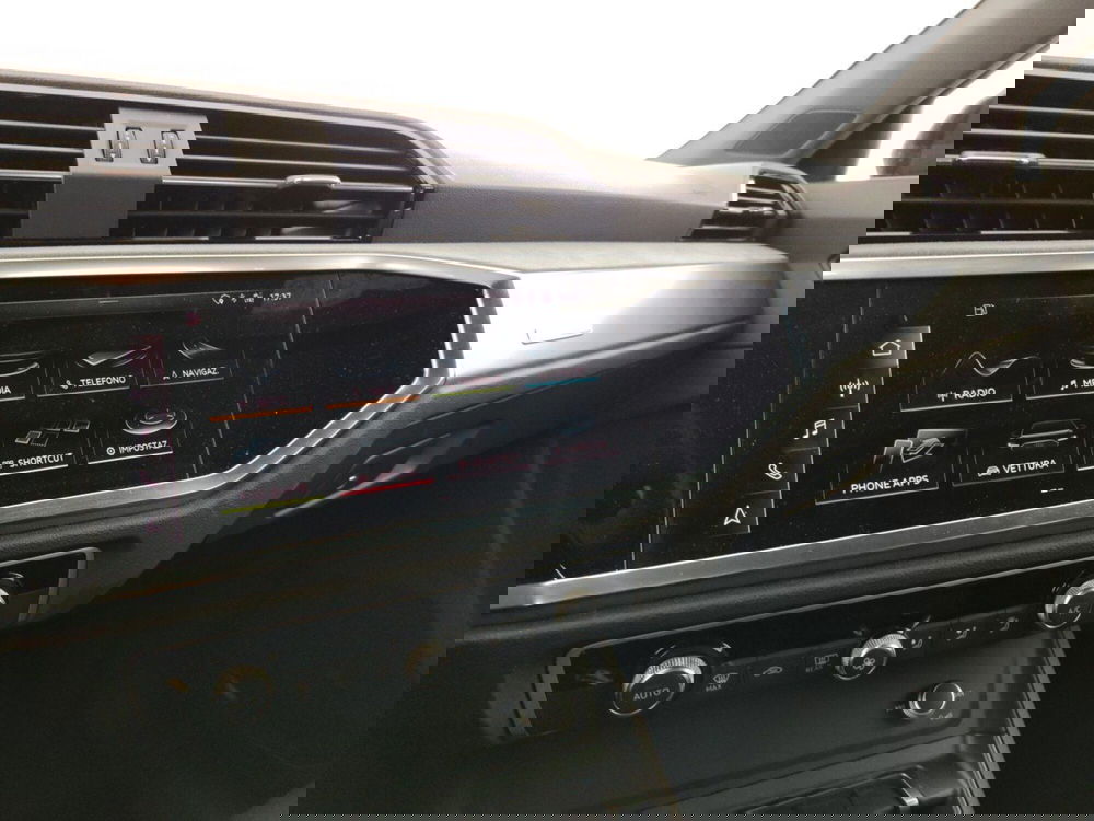 Audi Q3 Sportback usata a Massa-Carrara (12)