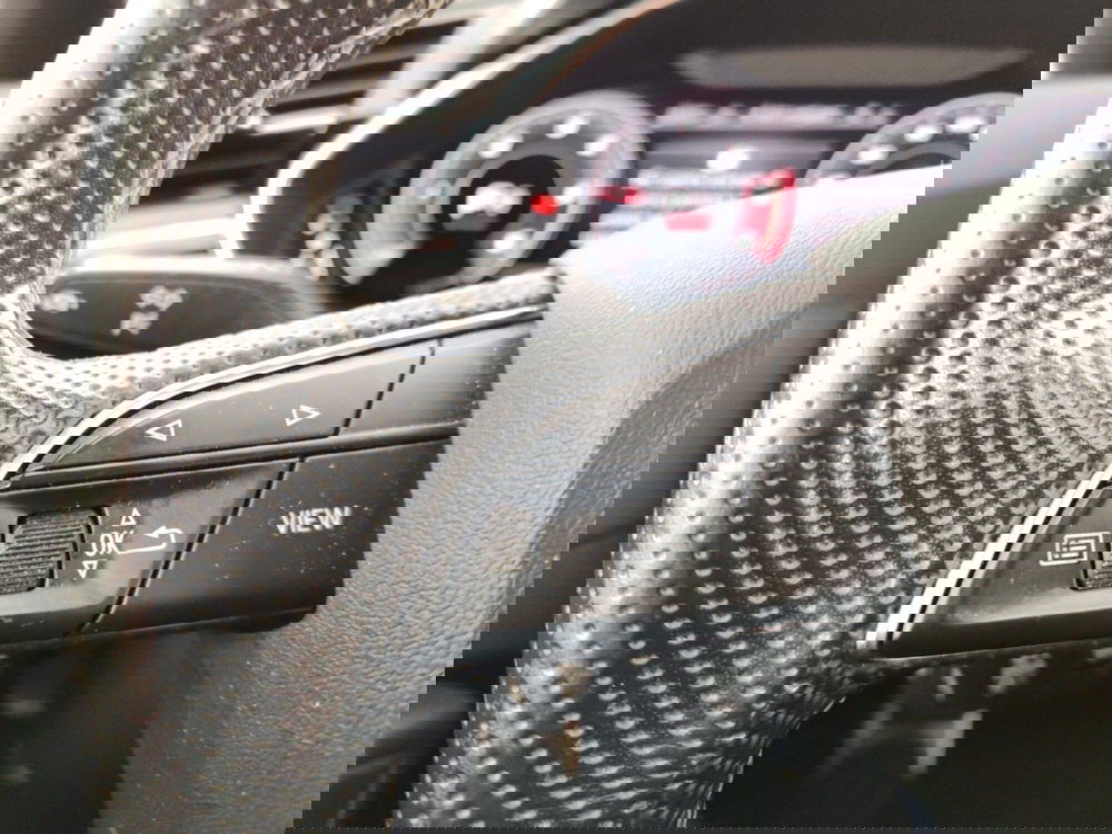 Audi Q3 Sportback usata a Massa-Carrara (14)