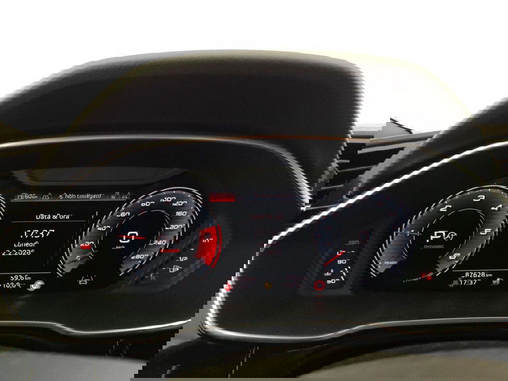 Audi Q3 Sportback usata a Massa-Carrara (15)