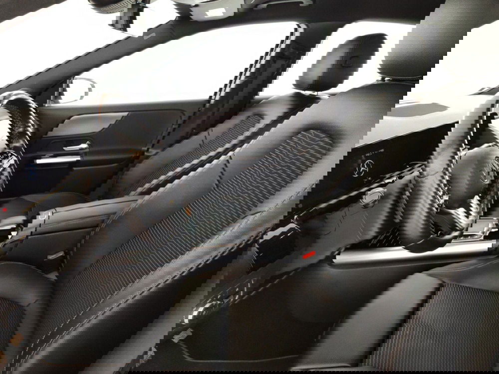 Mercedes-Benz GLA SUV usata a Massa-Carrara (7)