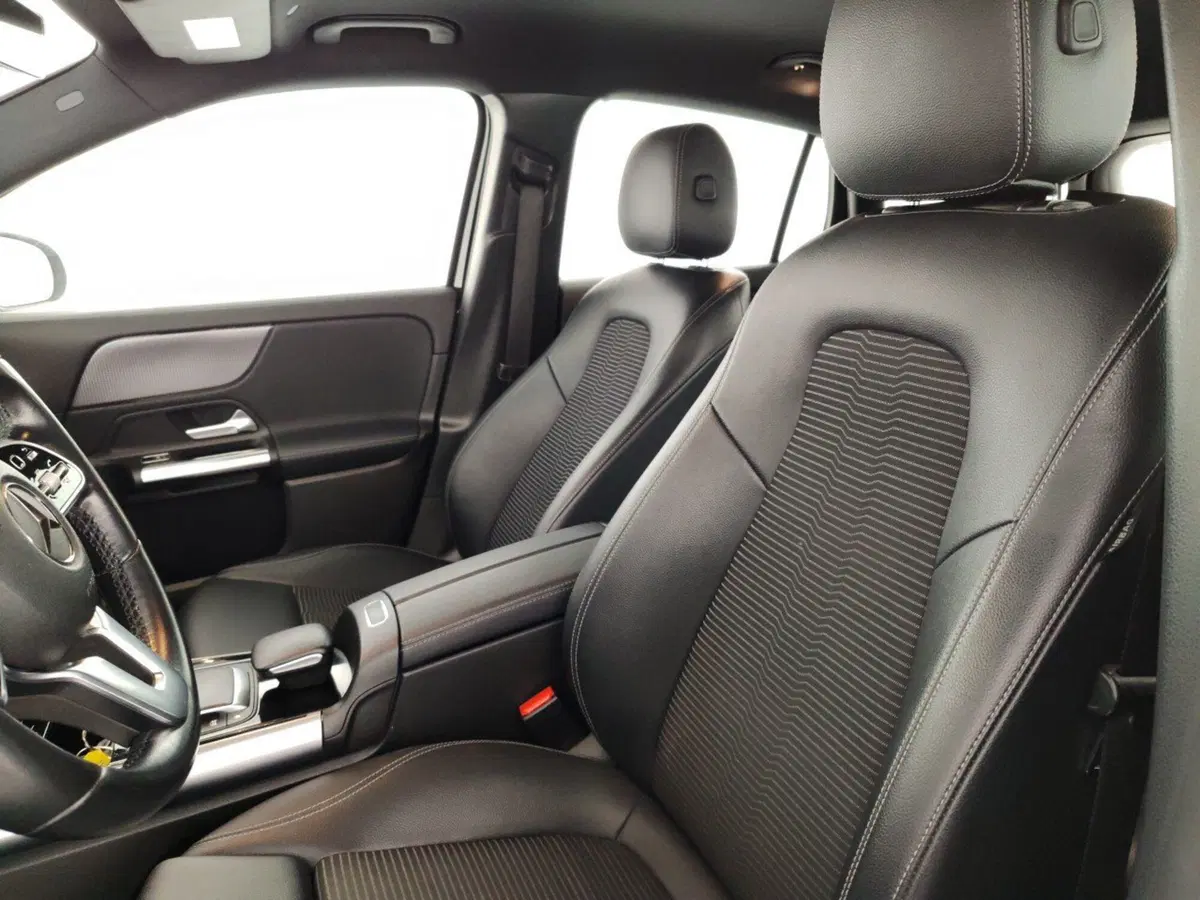 Mercedes-Benz GLA SUV usata a Massa-Carrara (9)