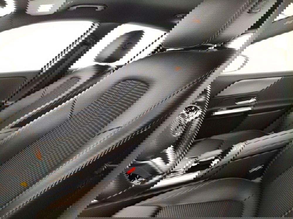 Mercedes-Benz GLA SUV usata a Massa-Carrara (9)