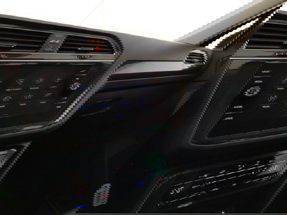 Volkswagen Tiguan usata a Massa-Carrara (12)