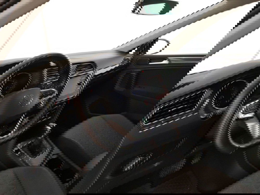 Volkswagen Tiguan usata a Massa-Carrara (8)